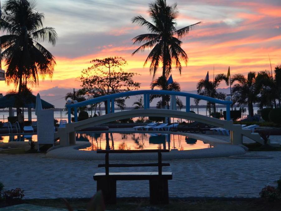 Sagastrand Beach Resort Olango Island Экстерьер фото